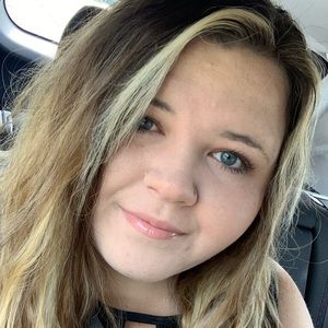 Meet your Posher, Sophia